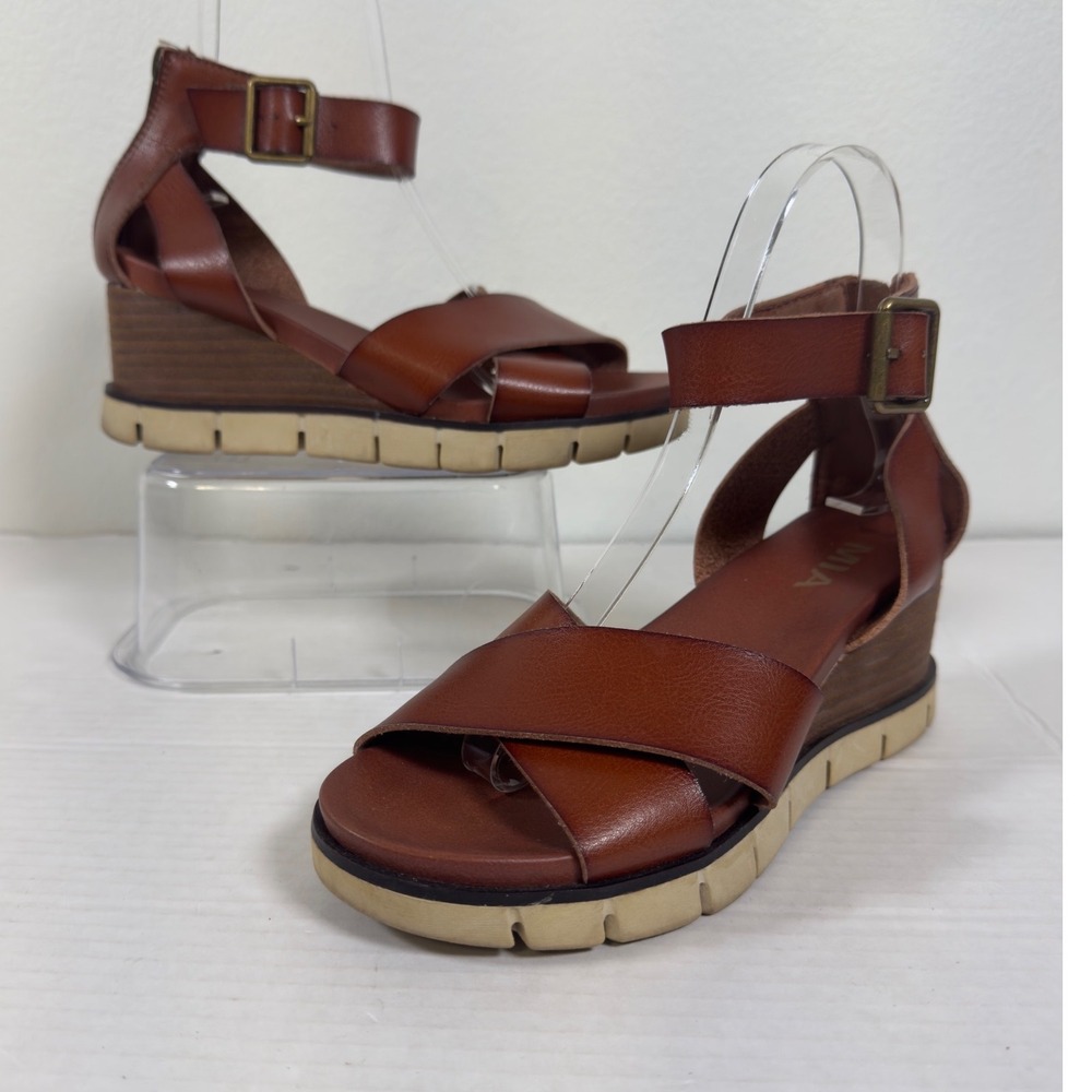 MIA Wedge Sandals Womens 7 Brown Cognac Leather Strappy Platform Zip